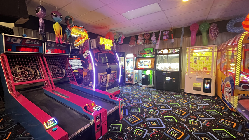 L.A.S.E.R. Skating Center | Arcade Area