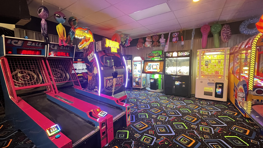 L.A.S.E.R. Skating Center | Arcade Area